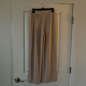 WORN ONCE. Perfect condition nitted ribbed pants. Creme muted color.
